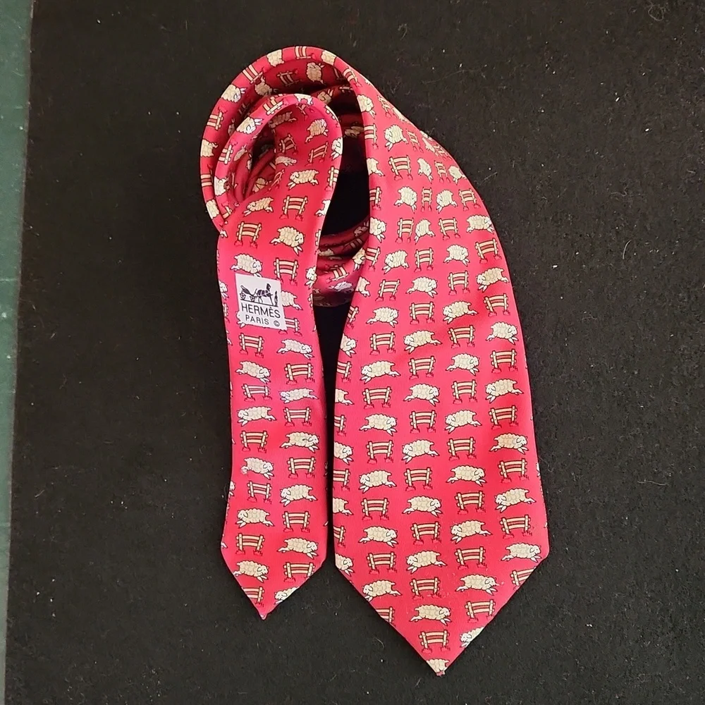 Vintage Hermes Paris Sheep Silk Tie # 7528 IA